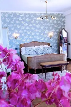 Romantic Tek Büyük Yataklı Oda (La Romantique)