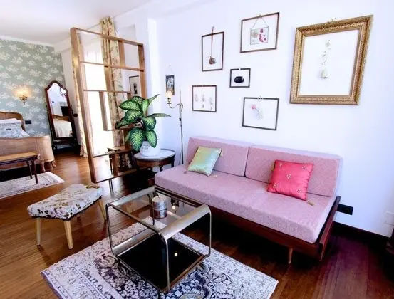 Romantic Tek Büyük Yataklı Oda (La Romantique)