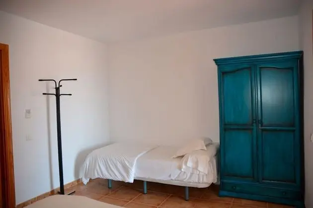 Family Oda, Balkon, Kısmi Deniz Manzaralı (2 adults and 2 children)