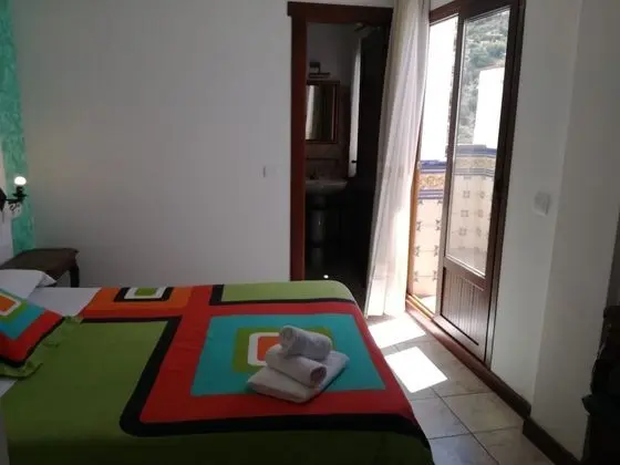 Tek Büyük veya İki Ayrı Yataklı Oda