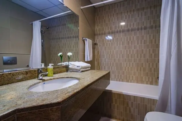 Apart Daire, 1 Yatak Odası, Havuz Manzaralı