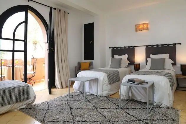 Üç Kişilik Oda, Banyolu/Duşlu
