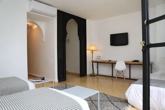 Üç Kişilik Oda, Banyolu/Duşlu