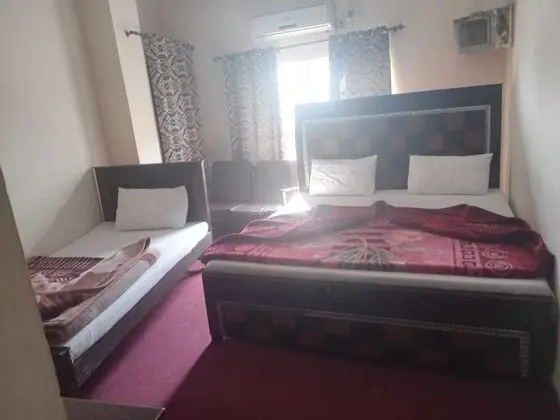 Standard Üç Kişilik Oda