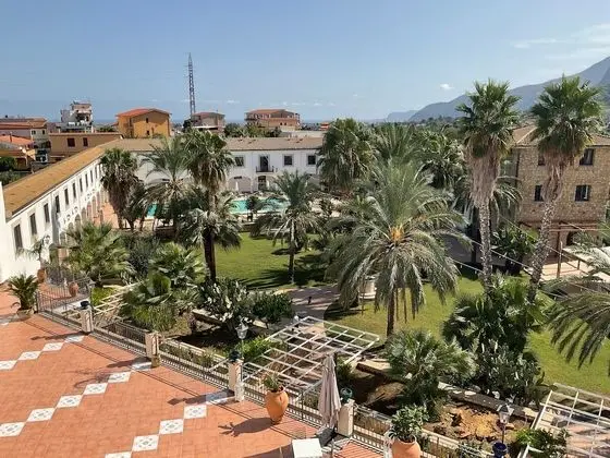 Standard Dört Kişilik Oda