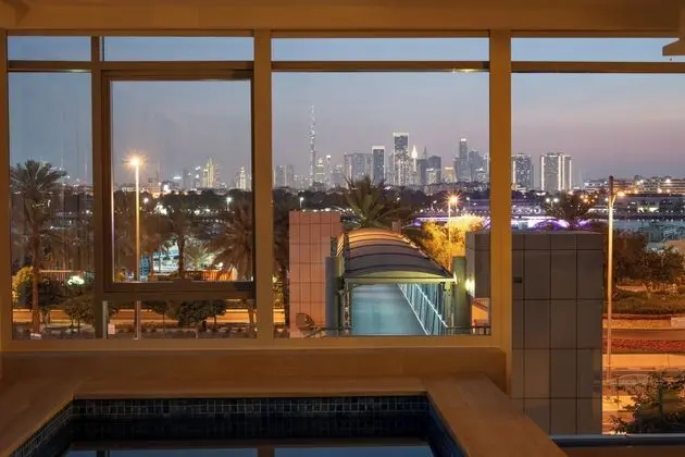 Süit, 1 Yatak Odası, Kişiye Özel Havuzlu (Al Ain Skyline, Creek View)