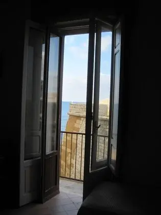 Apart Daire, Deniz Manzaralı