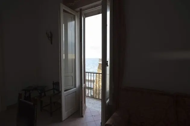 Apart Daire, Deniz Manzaralı