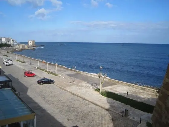 Apart Daire, Deniz Manzaralı