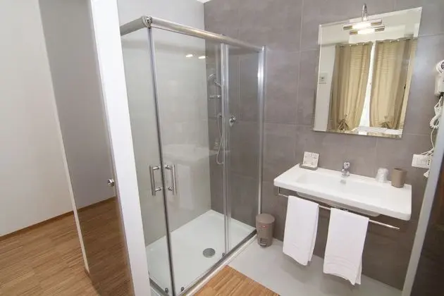 Stüdyo Süit, Şehir Manzaralı