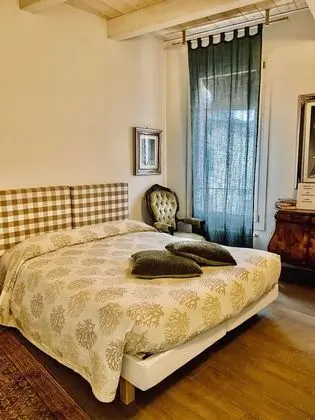Deluxe Büyük Yataklı Tek Kişilik Oda, 1 Yatak Odası, Banyolu/Duşlu