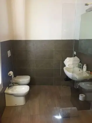 Deluxe Tek Büyük Yataklı Oda, Banyolu/Duşlu