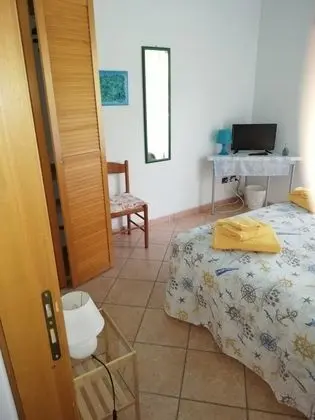 Standard Tek Büyük Yataklı Oda