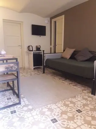 Romantic Stüdyo Süit