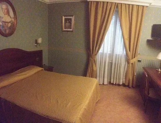 Dört Kişilik Oda