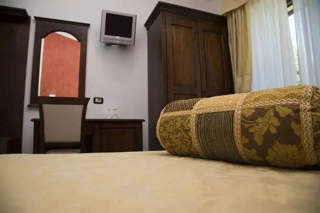 Basic Tek Büyük veya İki Ayrı Yataklı Oda, Sigara İçilmez