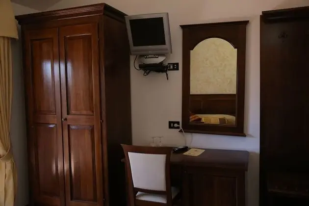 Basic Tek Büyük veya İki Ayrı Yataklı Oda, Sigara İçilmez