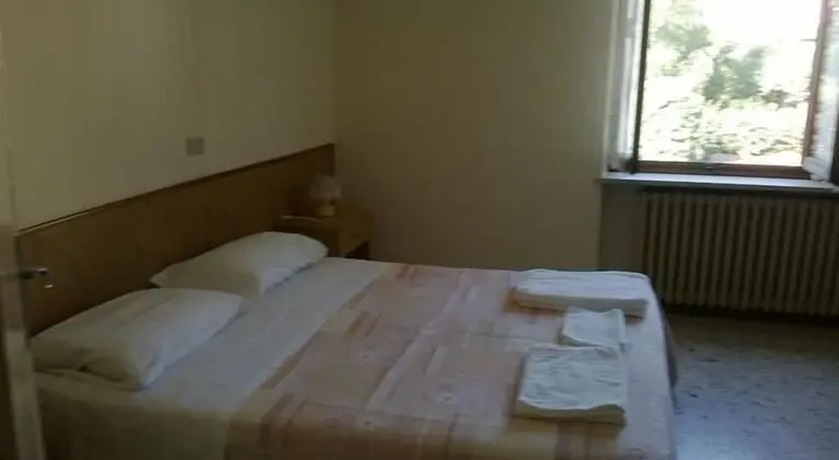 Tek Büyük Yataklı Oda, Dağ Manzaralı