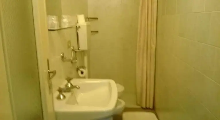 Tek Kişilik Oda, Dağ Manzaralı