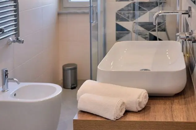 Deluxe Tek Büyük Yataklı Oda, Balkon, Deniz Manzaralı