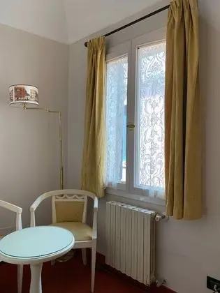 Tek Büyük veya İki Ayrı Yataklı Oda, Özel Banyo