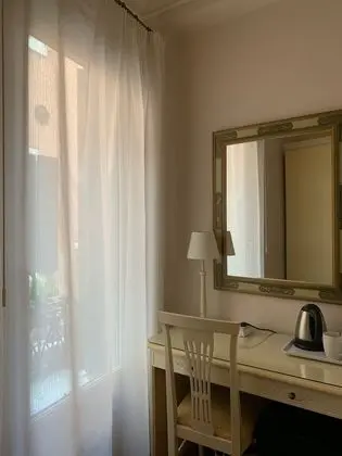 Tek Büyük veya İki Ayrı Yataklı Oda, Özel Banyo