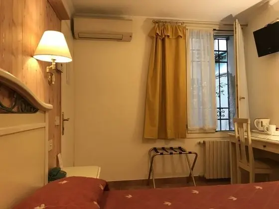 Tek Büyük veya İki Ayrı Yataklı Oda, Özel Banyo (external)