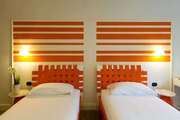 Basic Tek Büyük Yataklı Oda, 2 Tek Kişilik Yatak