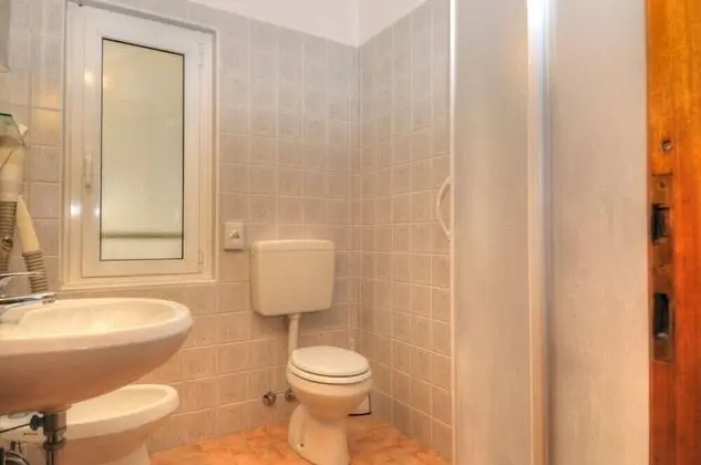 Tek Büyük veya İki Ayrı Yataklı Oda, Balkon
