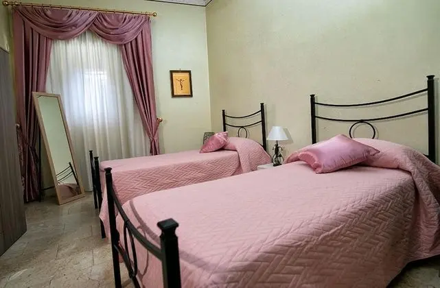 Classic İki Ayrı Yataklı Oda