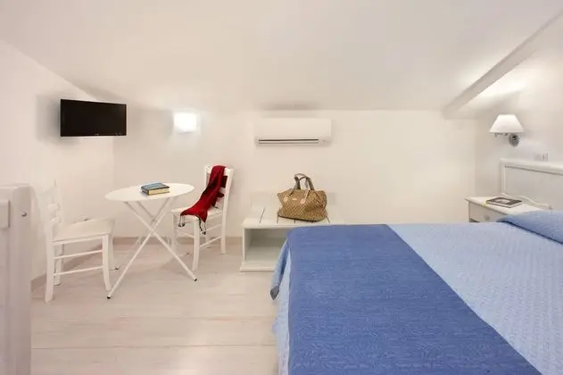 Apart Daire, Banyolu/Duşlu, Deniz Manzaralı (Ortensia - Vista Mare)