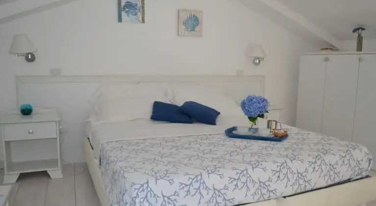 Apart Daire, Banyolu/Duşlu, Deniz Manzaralı (Ortensia - Vista Mare)