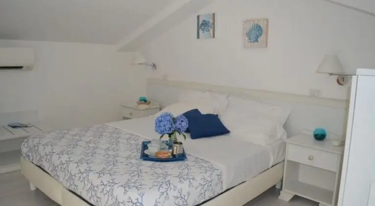 Apart Daire, Banyolu/Duşlu, Deniz Manzaralı (Ortensia - Vista Mare)