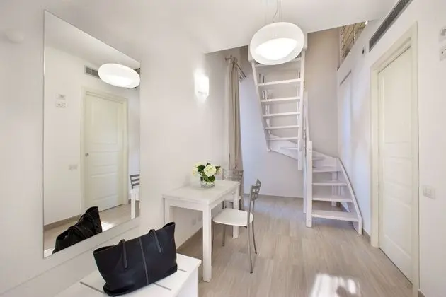 Standard Üç Kişilik Oda, Banyolu/Duşlu, Deniz Manzaralı (Camera Mughetto)