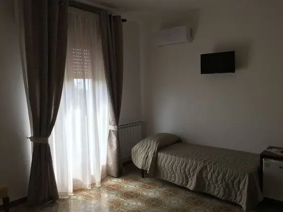 Comfort Dört Kişilik Oda, Özel Banyo (Mare)
