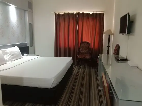 Standard Tek Büyük Yataklı Oda