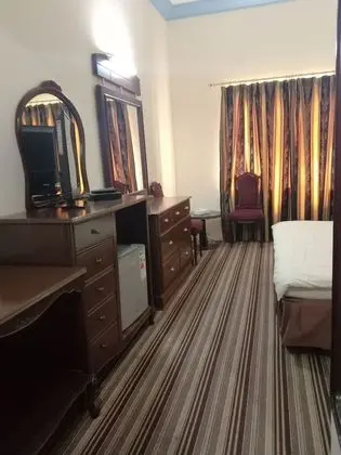 Standard Tek Büyük Yataklı Oda