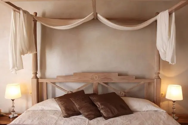 Tek Büyük Yataklı Oda