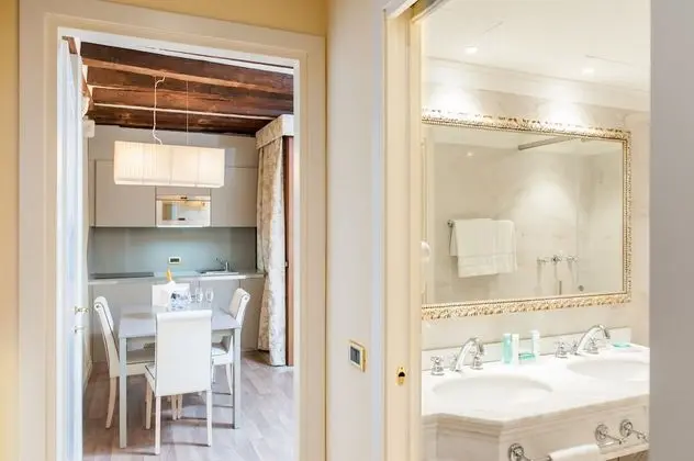 Classic Apart Daire, Ek Bina (Casanova)