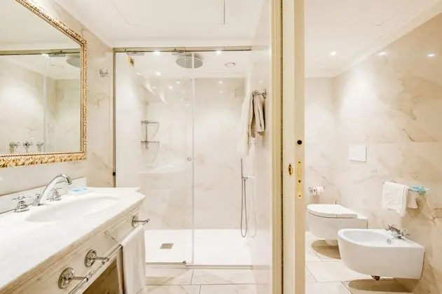 Classic Apart Daire, Ek Bina (Casanova)