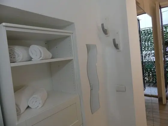 City Tek Büyük Yataklı Oda (Room 2)