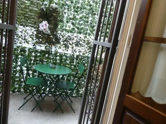 City Tek Büyük Yataklı Oda (Room 2)