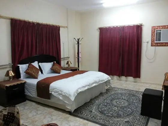 Apart Daire, Sadece erkekler için