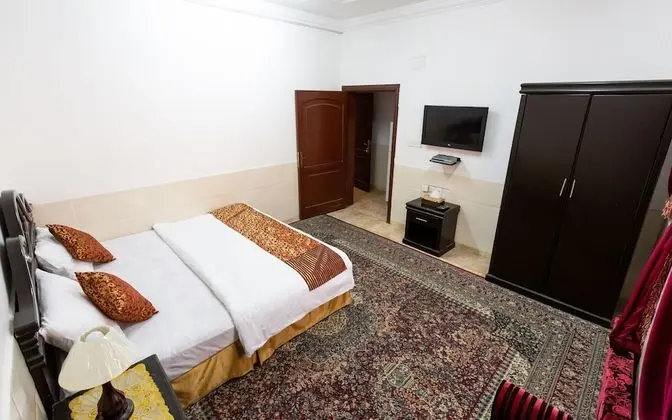 Tek Büyük veya İki Ayrı Yataklı Oda