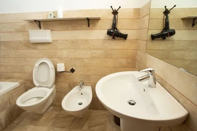 Oda, Bağlantılı Odalar (Quintuple)