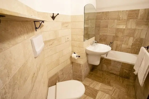 Tek Büyük veya İki Ayrı Yataklı Oda