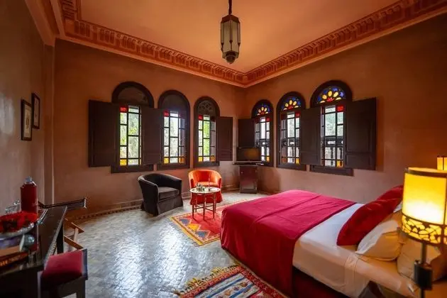 Comfort Tek Büyük Yataklı Oda