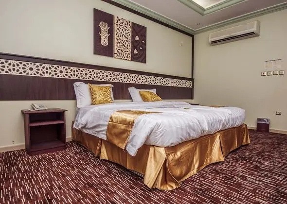Deluxe Tek Büyük veya İki Ayrı Yataklı Oda, 1 Yatak Odası, Buzdolabı, Şehir Manzaralı