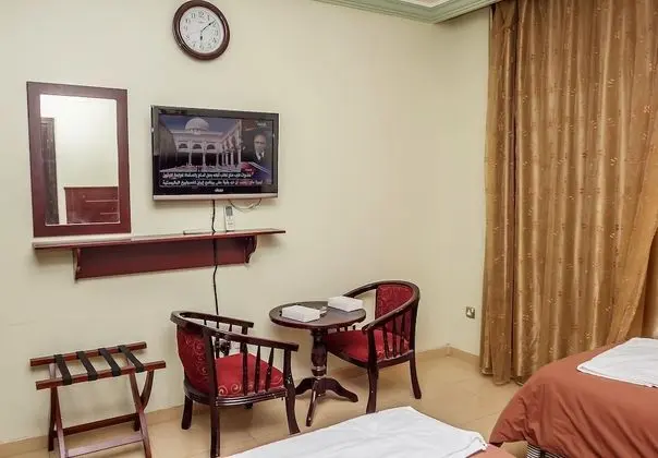 Deluxe Tek Büyük veya İki Ayrı Yataklı Oda, 1 Yatak Odası, Buzdolabı, Şehir Manzaralı