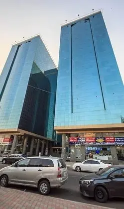 Deluxe Tek Büyük veya İki Ayrı Yataklı Oda, 1 Yatak Odası, Buzdolabı, Şehir Manzaralı